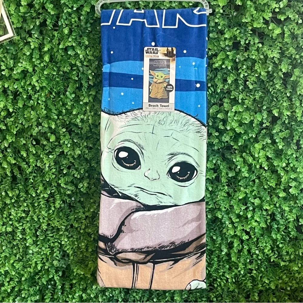 Star Wars Beach Towel Grogu Disney The Mandelorian NWT